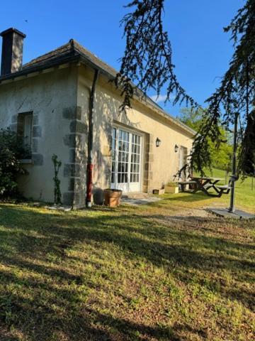 Gite Tennis Du Domaine De Mary Brive-la-Gaillarde Extérieur photo